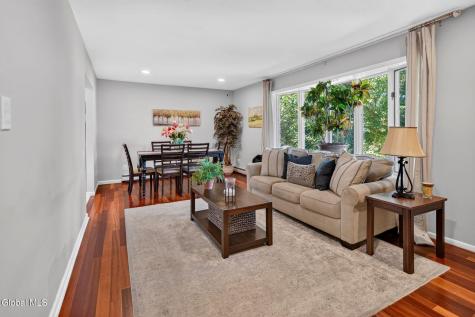 9 Valente Drive Wynantskill NY 12198
