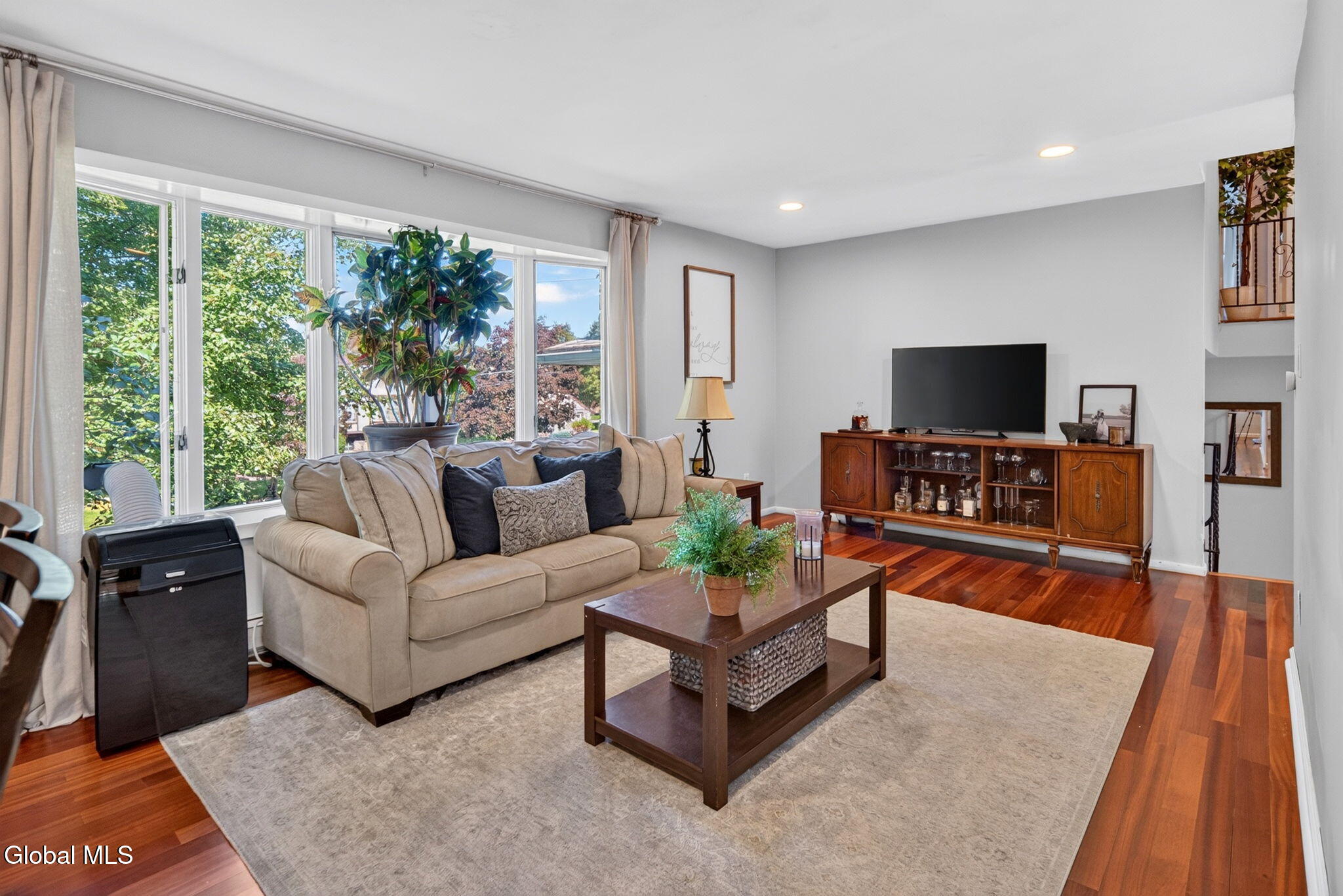 9 Valente Drive Wynantskill NY 12198