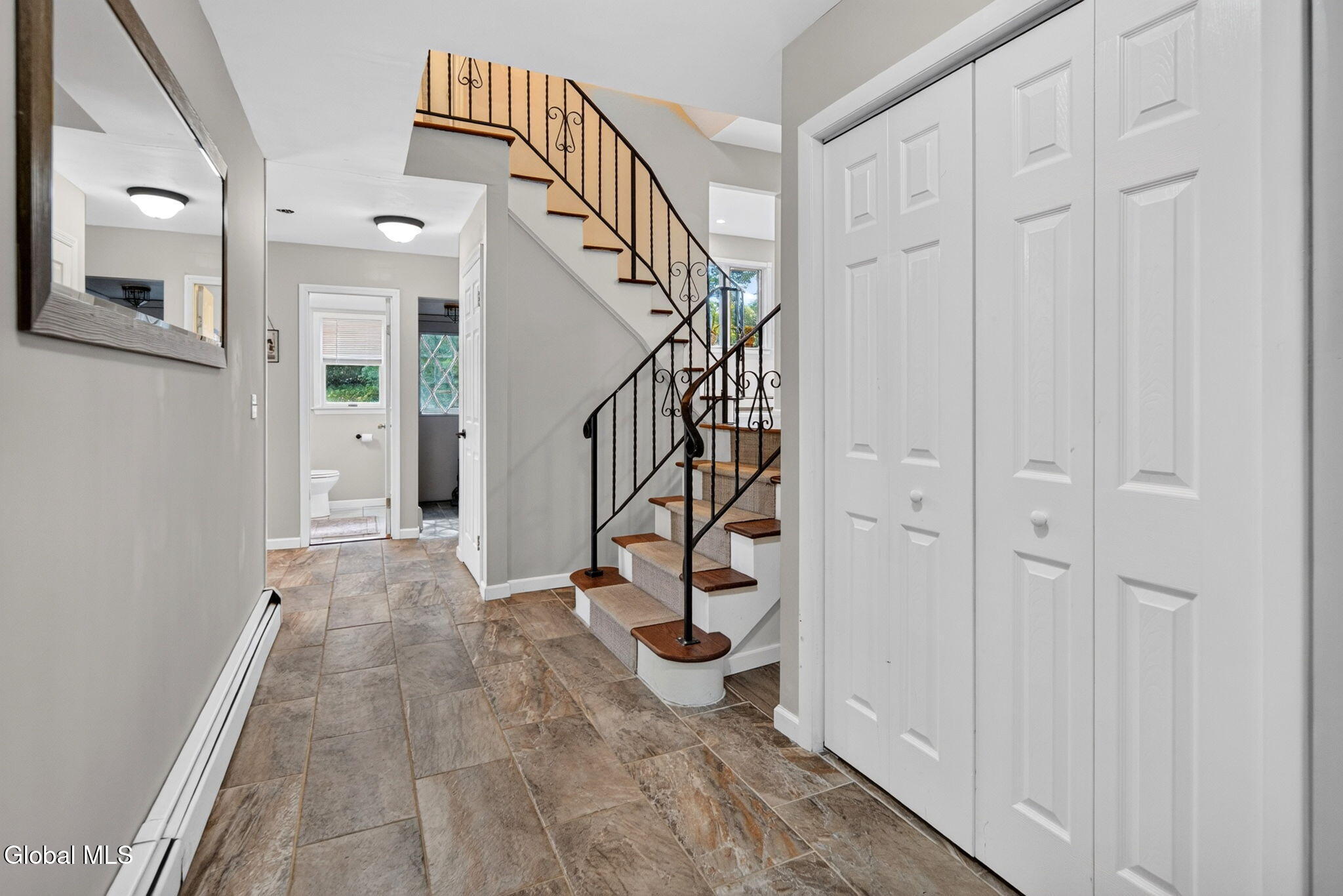 9 Valente Drive Wynantskill NY 12198