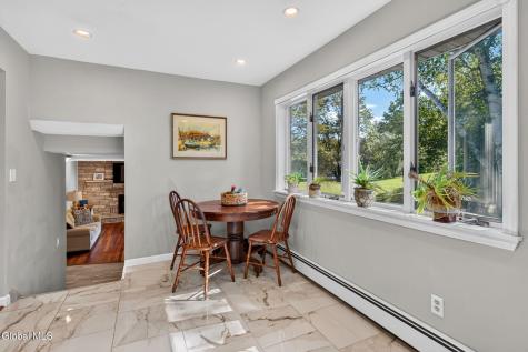 9 Valente Drive Wynantskill NY 12198