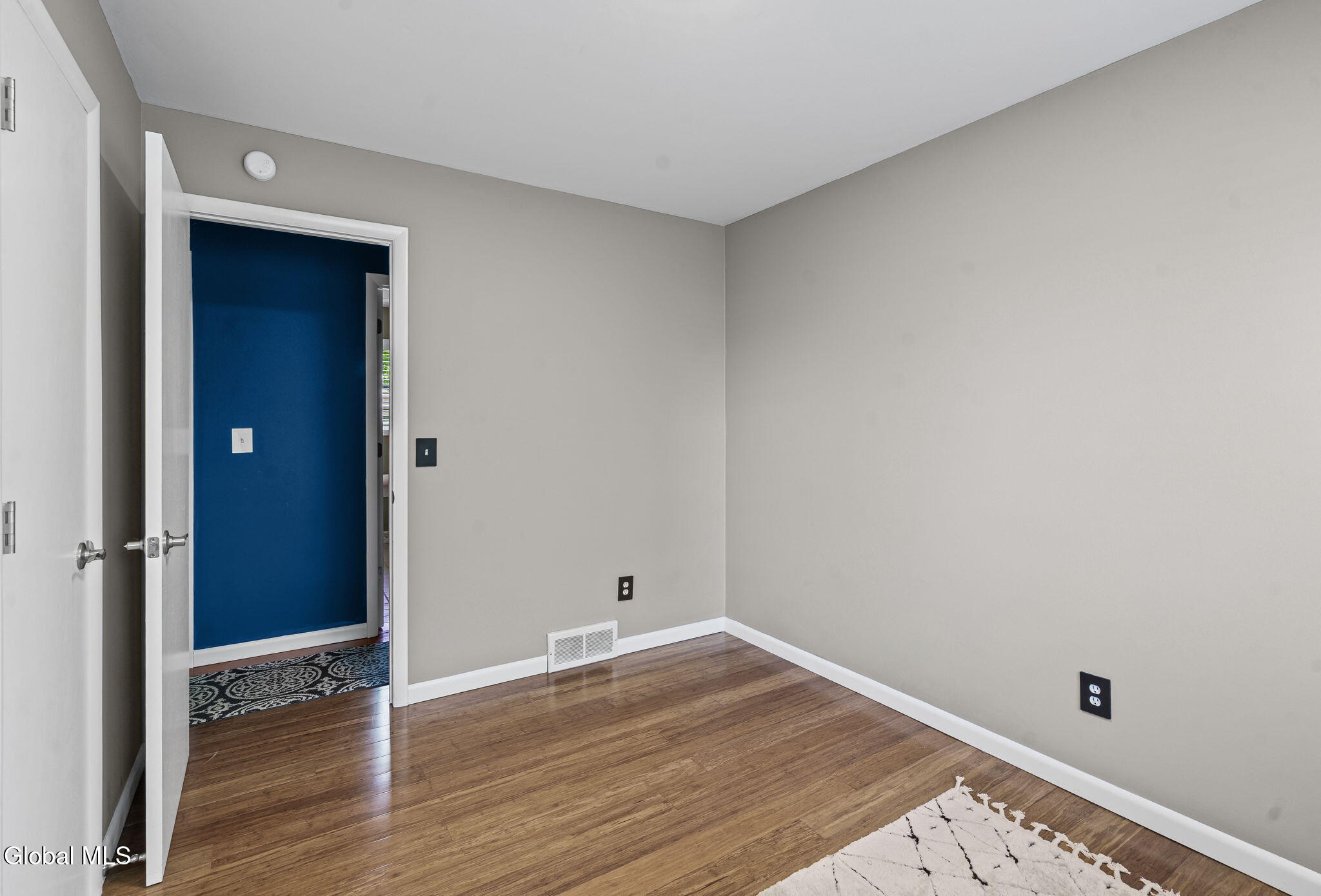25 Edgecomb Street Albany NY 12209