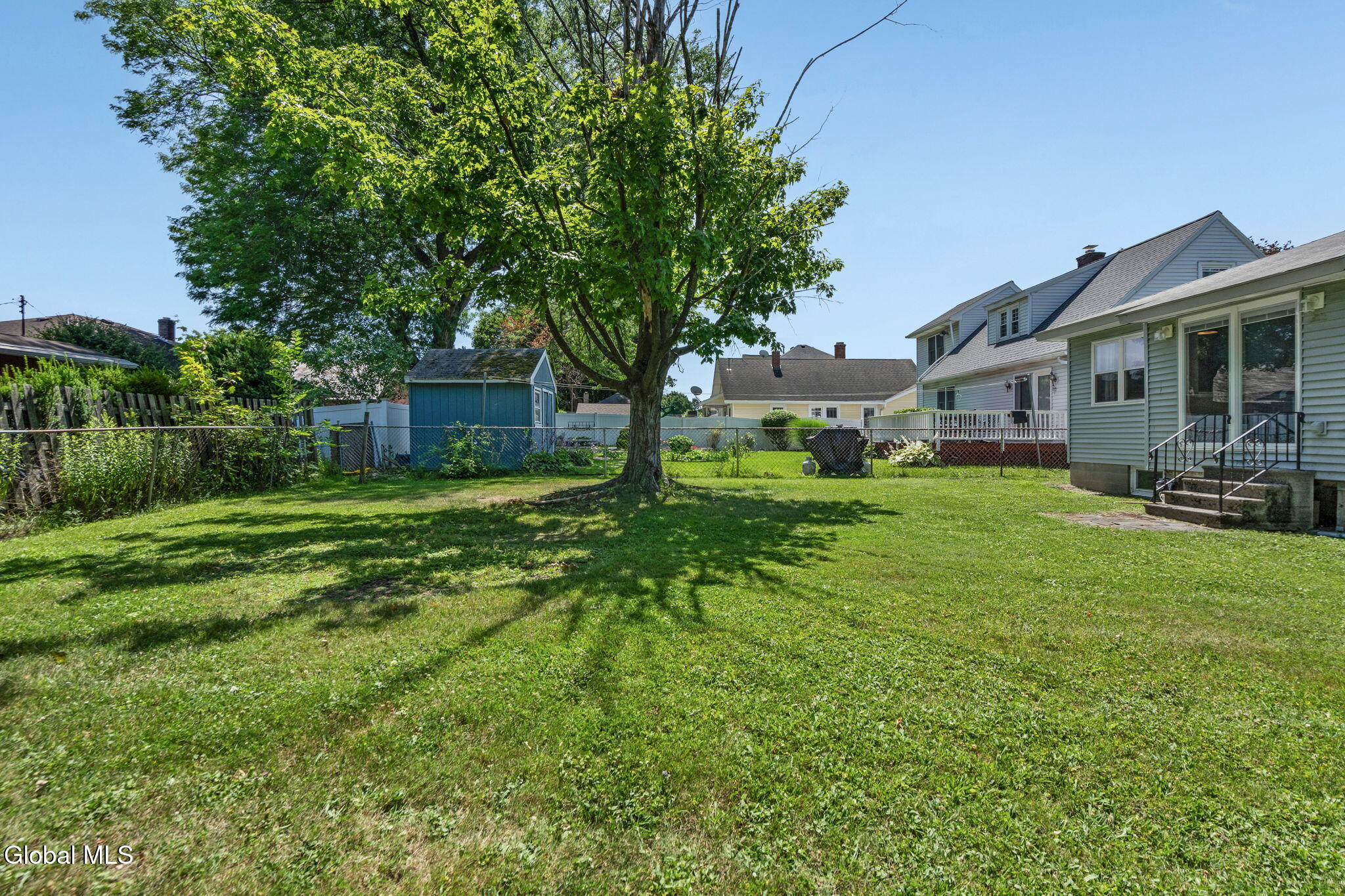 25 Edgecomb Street Albany NY 12209