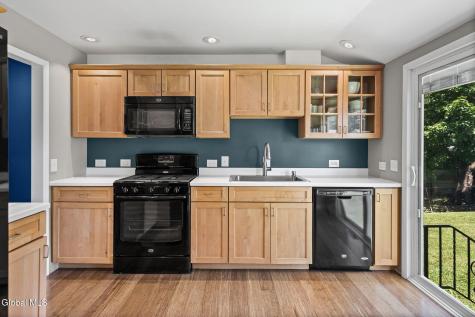 25 Edgecomb Street Albany NY 12209