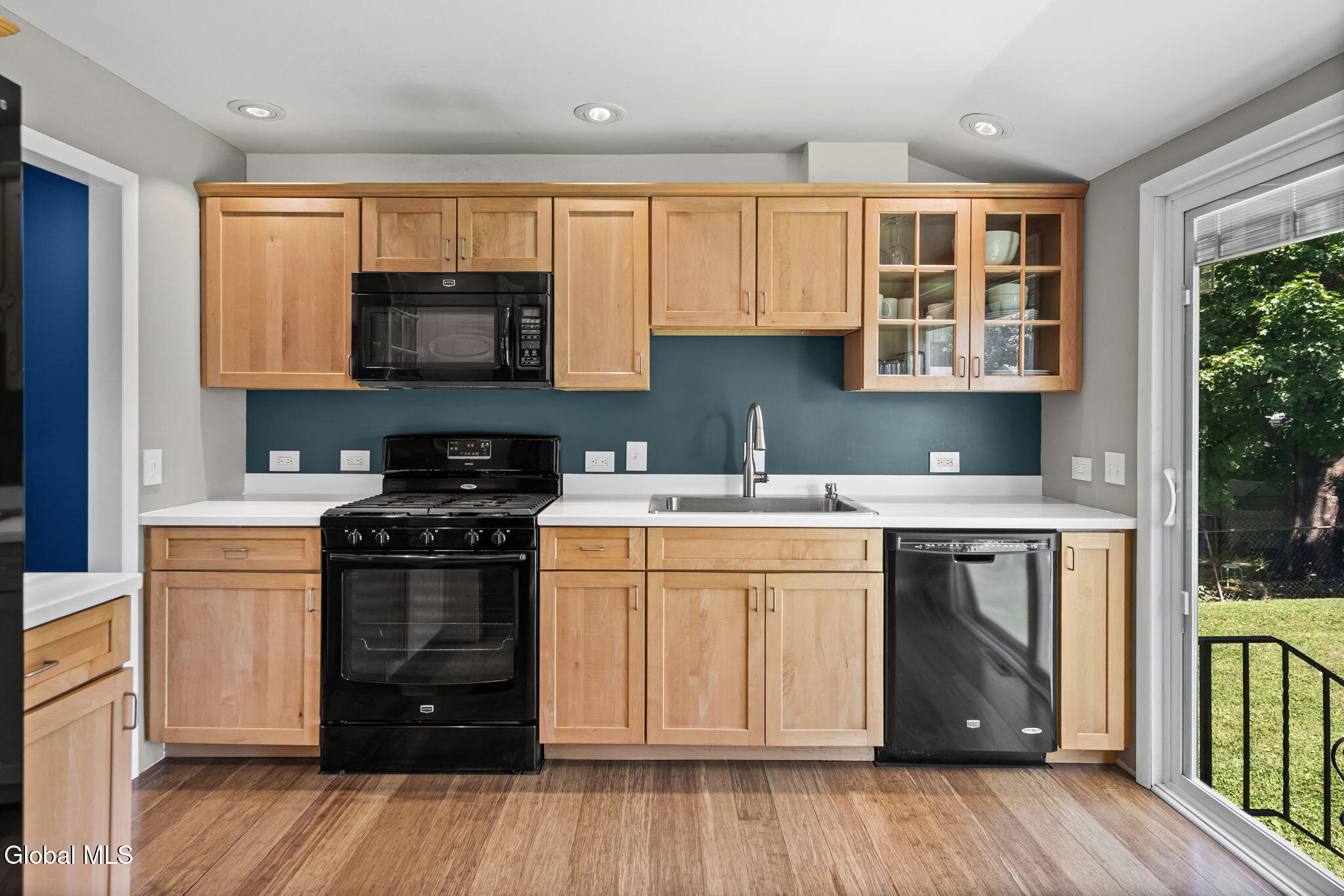 25 Edgecomb Street Albany NY 12209