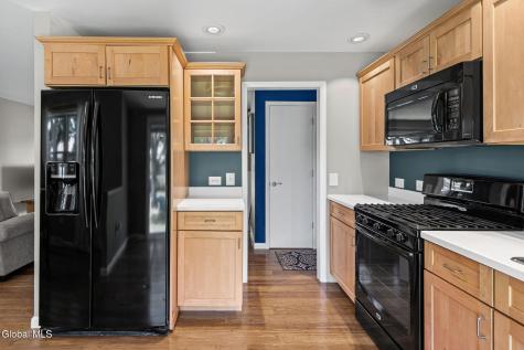 25 Edgecomb Street Albany NY 12209