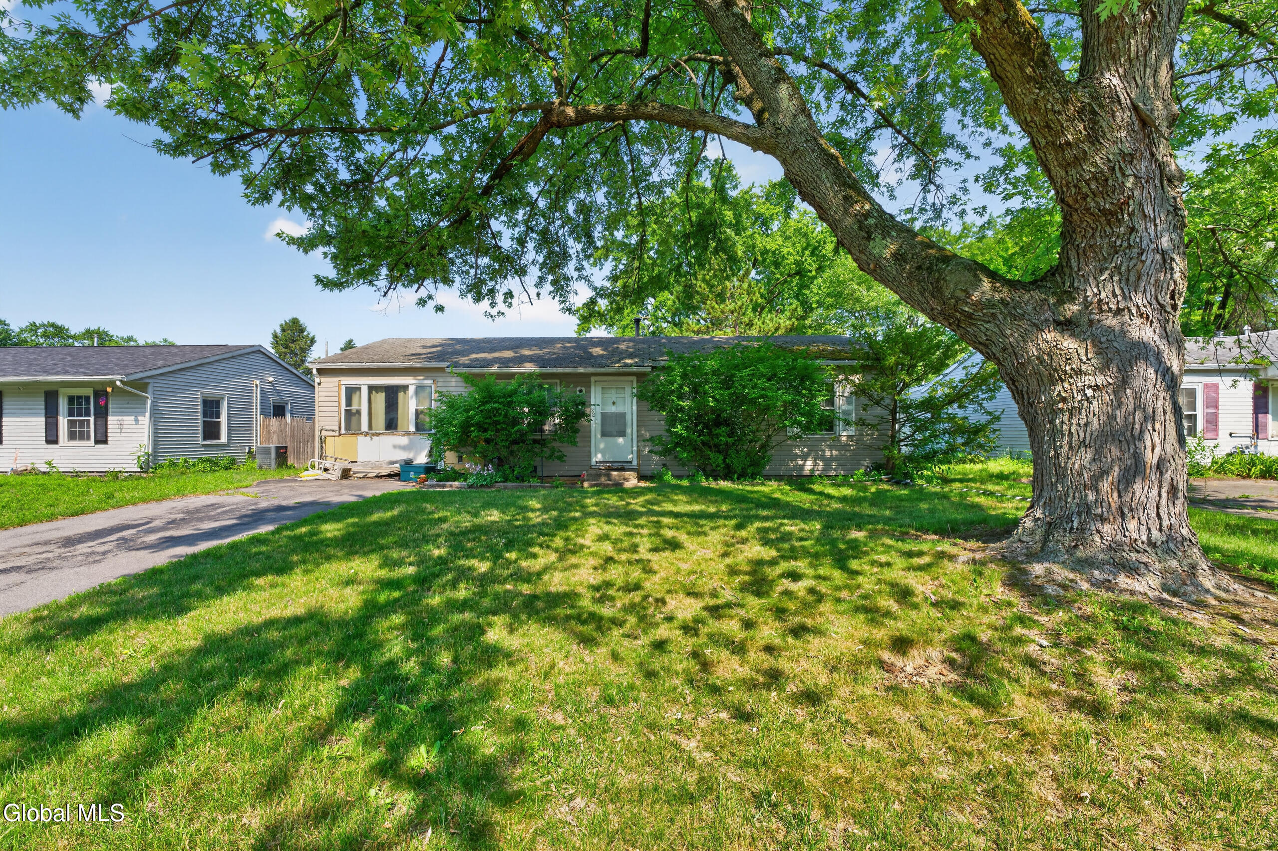 22 Mildred Lane Latham NY 12110