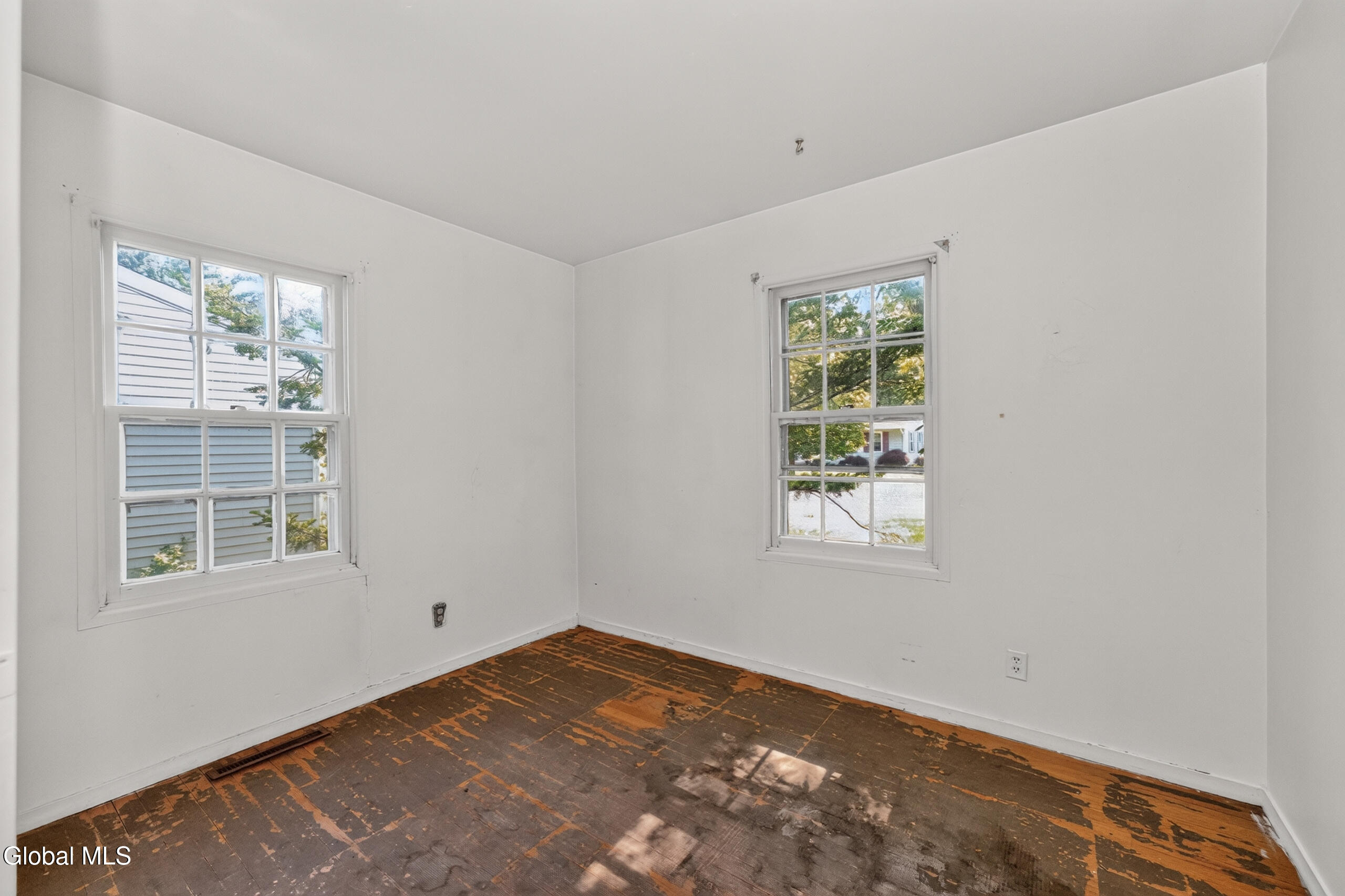 22 Mildred Lane Latham NY 12110