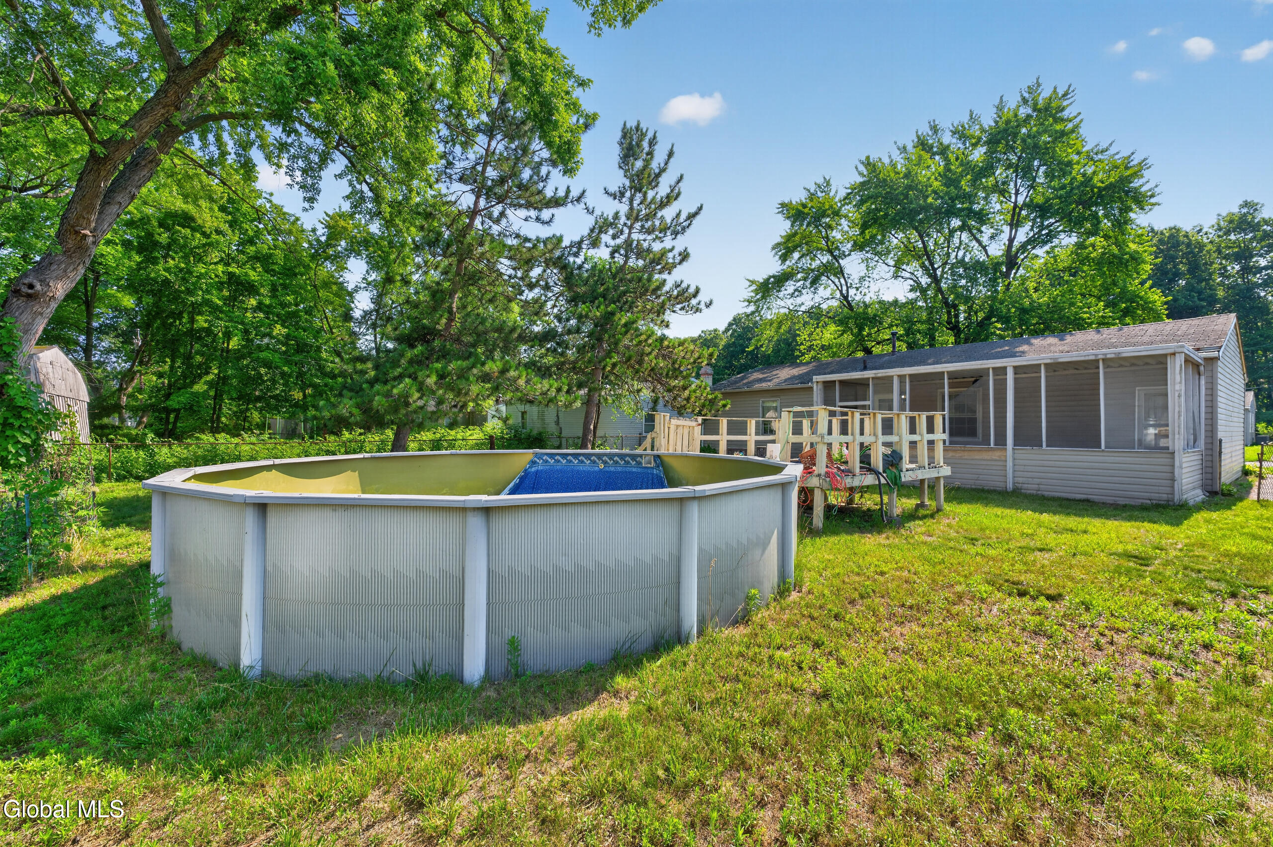 22 Mildred Lane Latham NY 12110