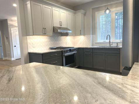 13 Encore Drive Ballston Spa NY 12020