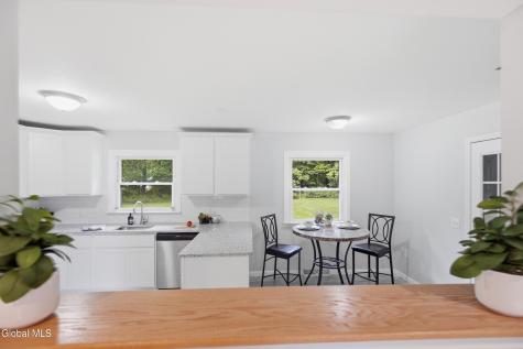 7 Davids Lane Burnt Hills NY 12027