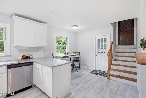 7 Davids Lane Burnt Hills NY 12027
