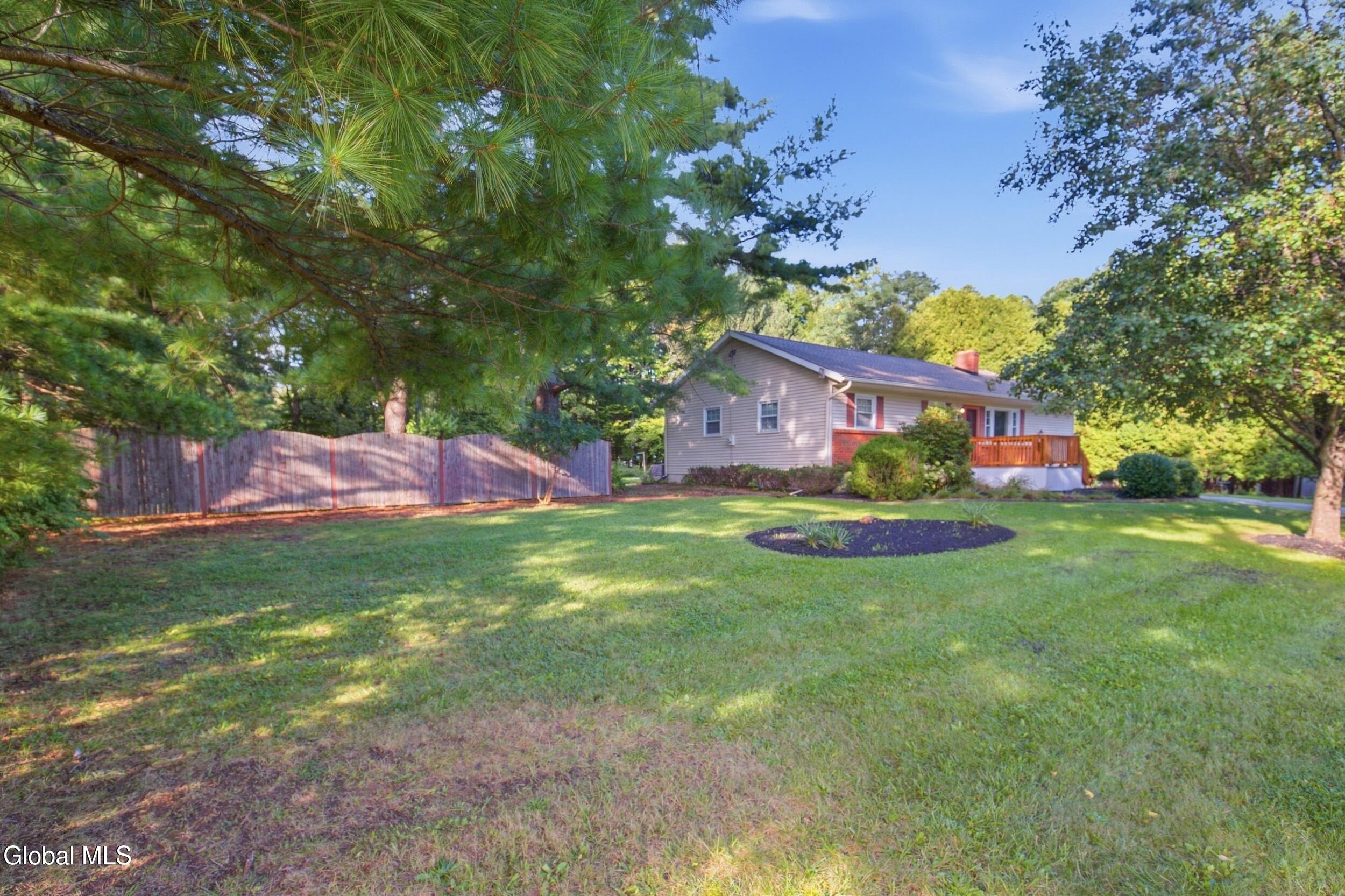 7 Davids Lane Burnt Hills NY 12027