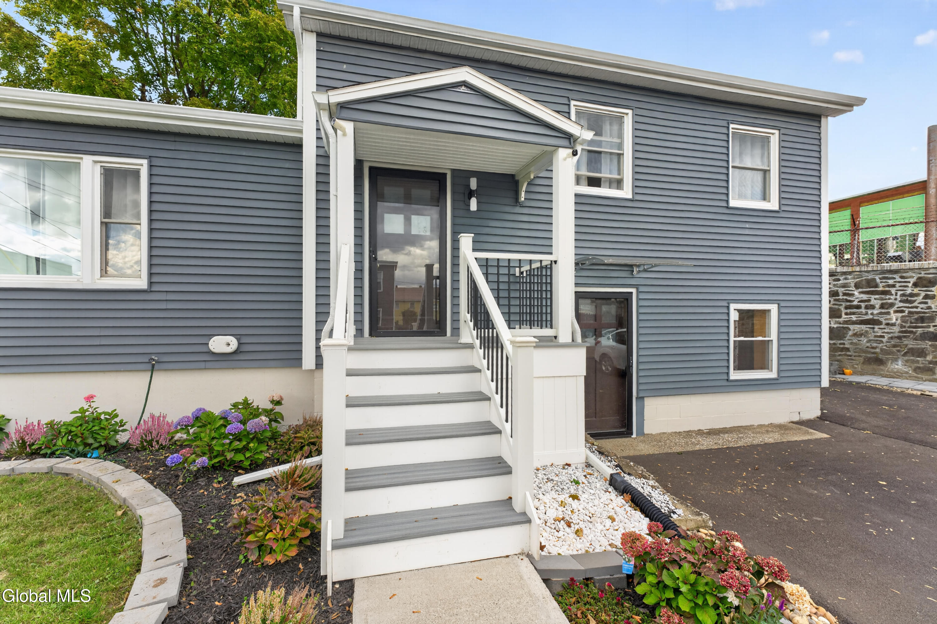827 5th Avenue Watervliet NY 12189