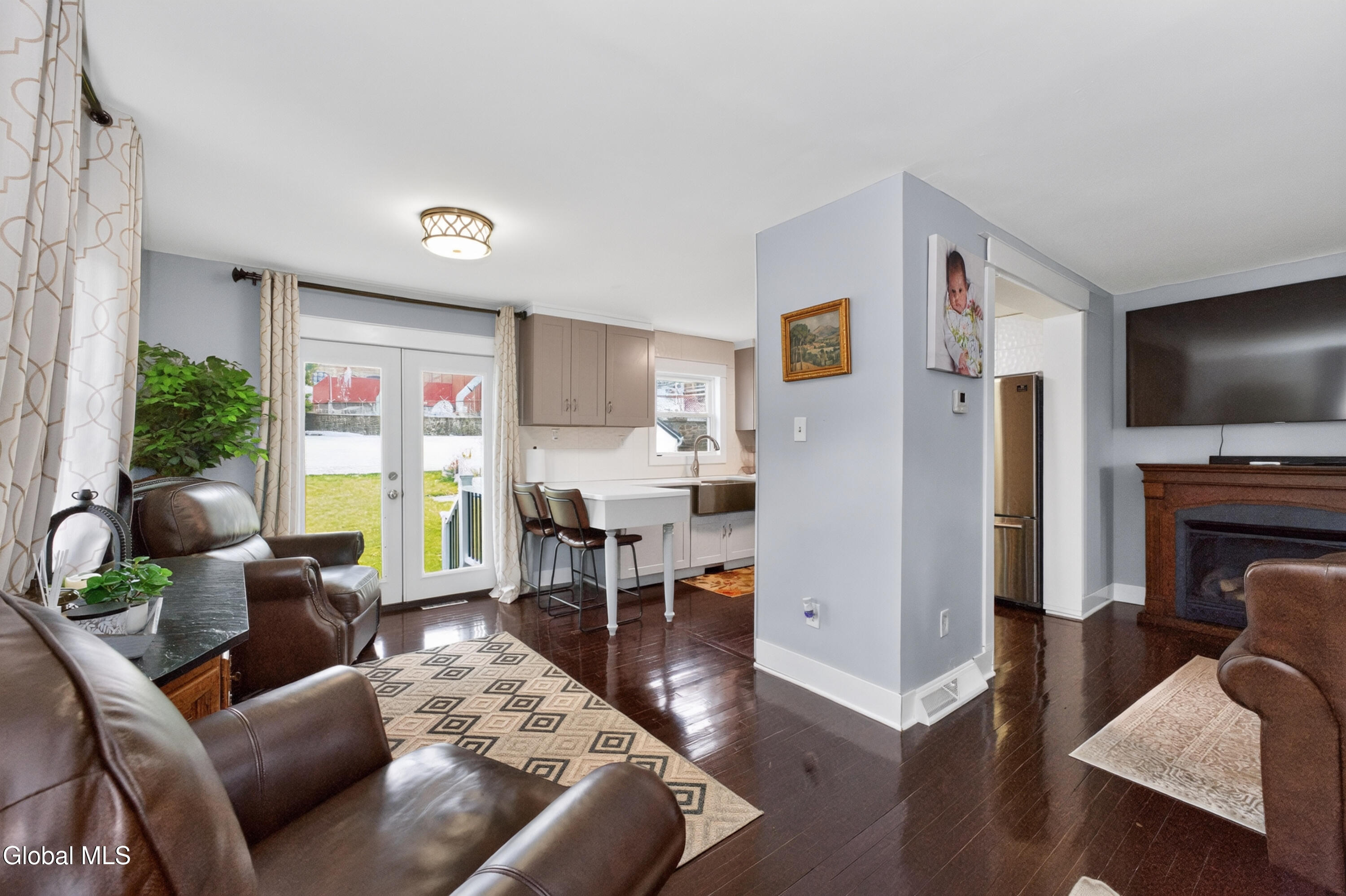 827 5th Avenue Watervliet NY 12189