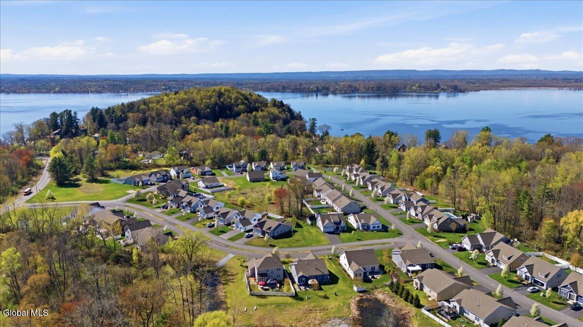19 Woodlake Drive Saratoga Springs NY 12866
