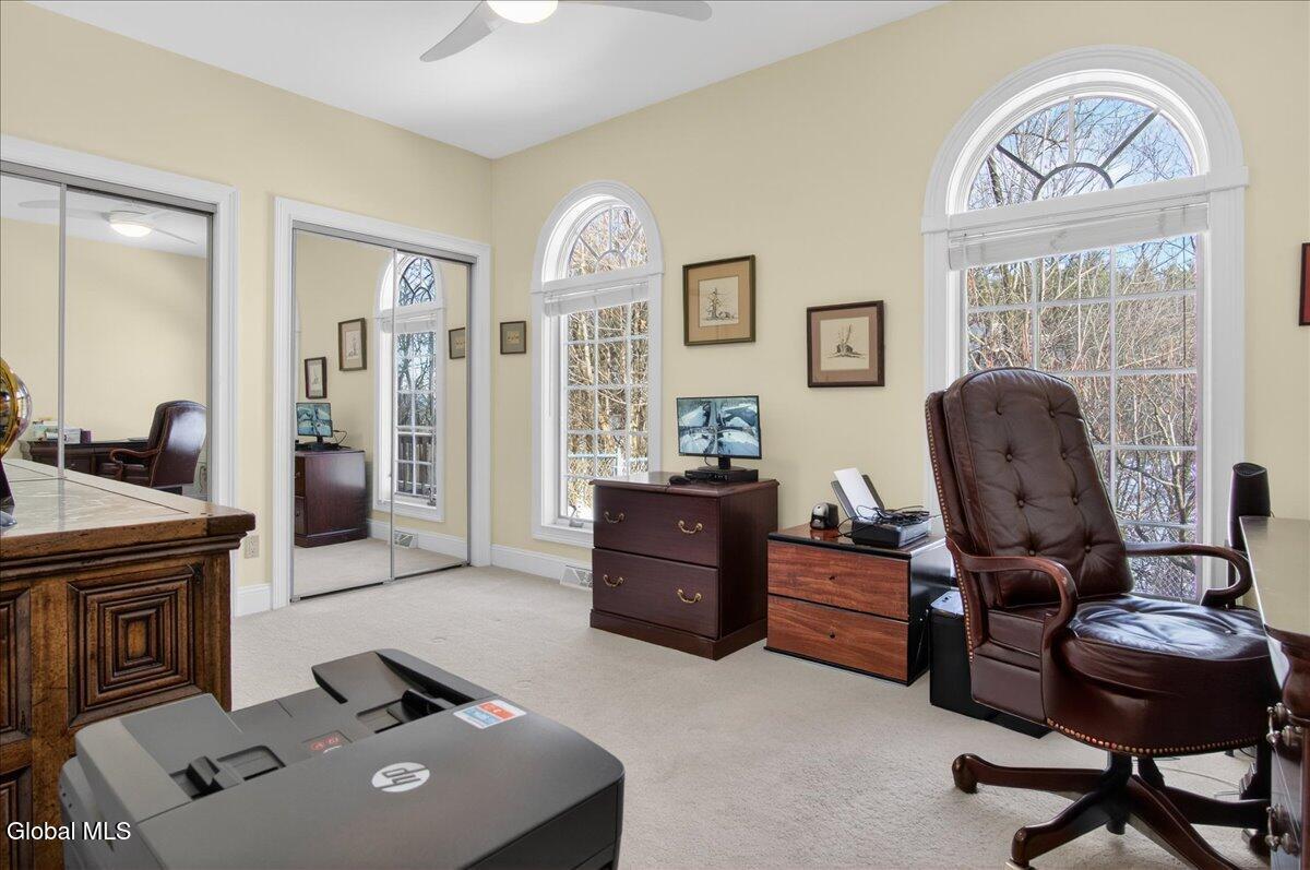 108 Woods Lane Colonie NY 12204