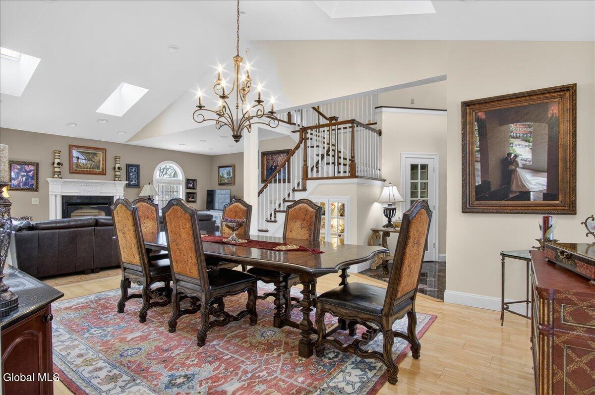 108 Woods Lane Colonie NY 12204