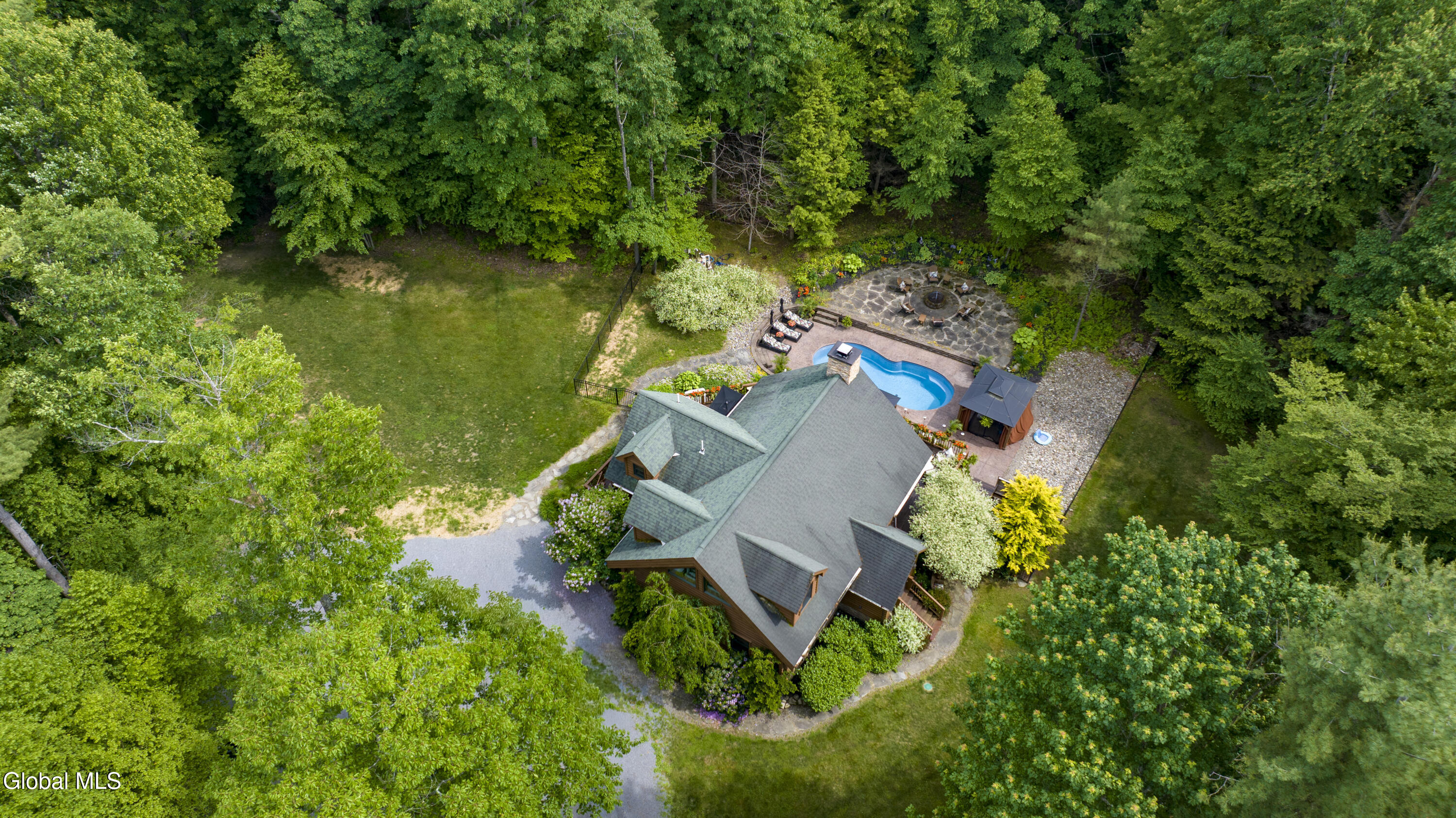 3012 Nys Route 29 Middle Grove NY 12850