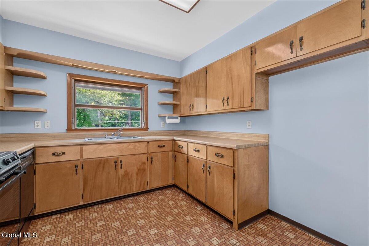 583 N Creek Road Greenfield NY 12833