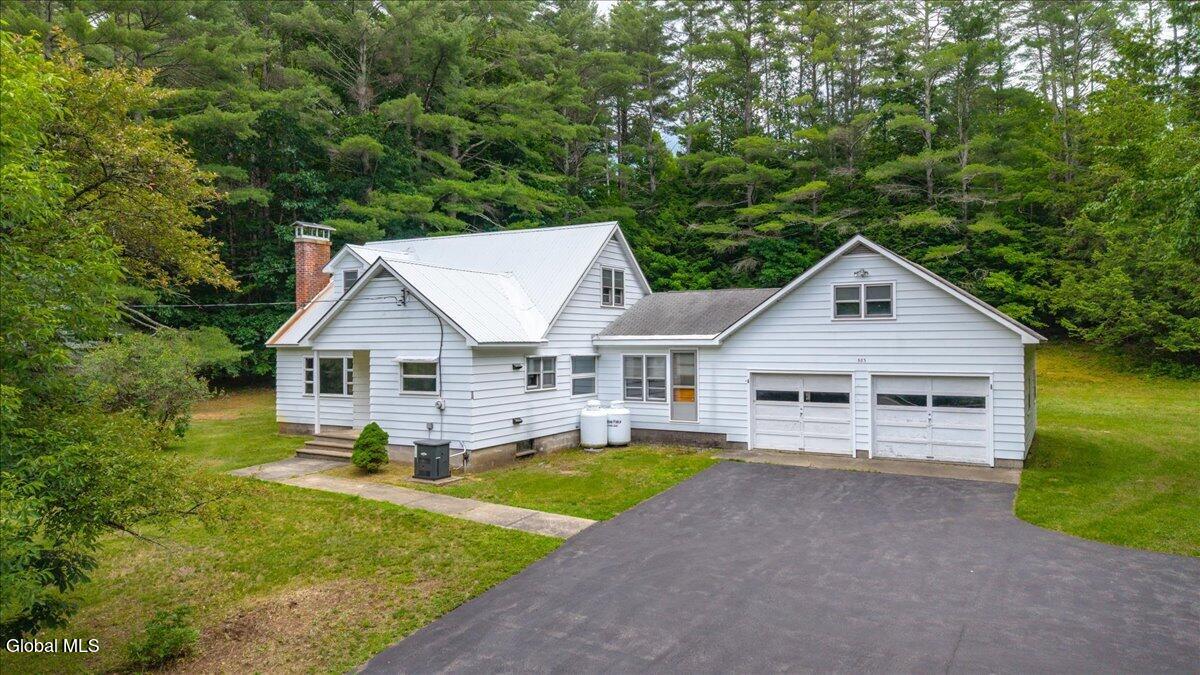 583 N Creek Road Greenfield NY 12833