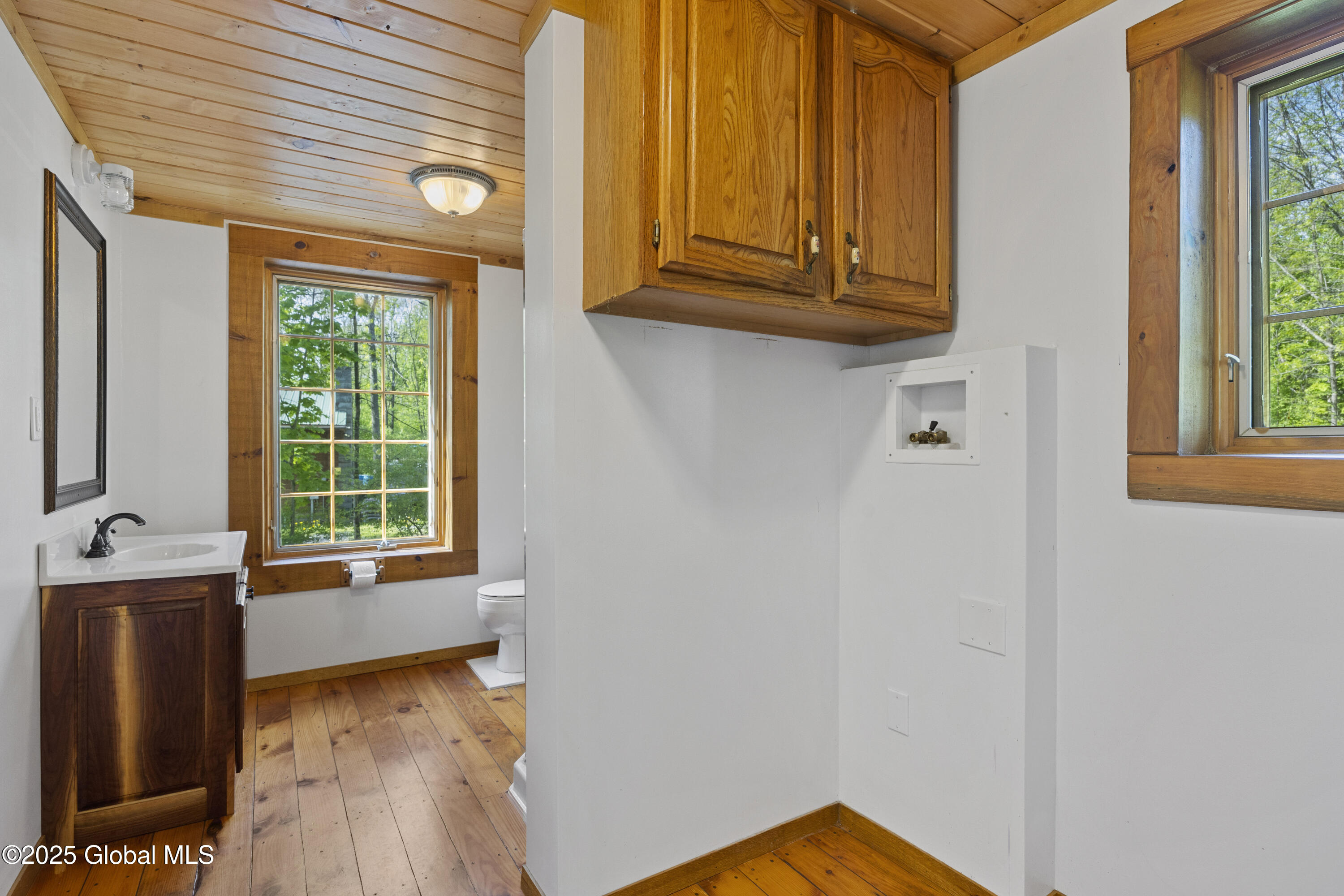 89 Captains Cove Crown Point NY 12928
