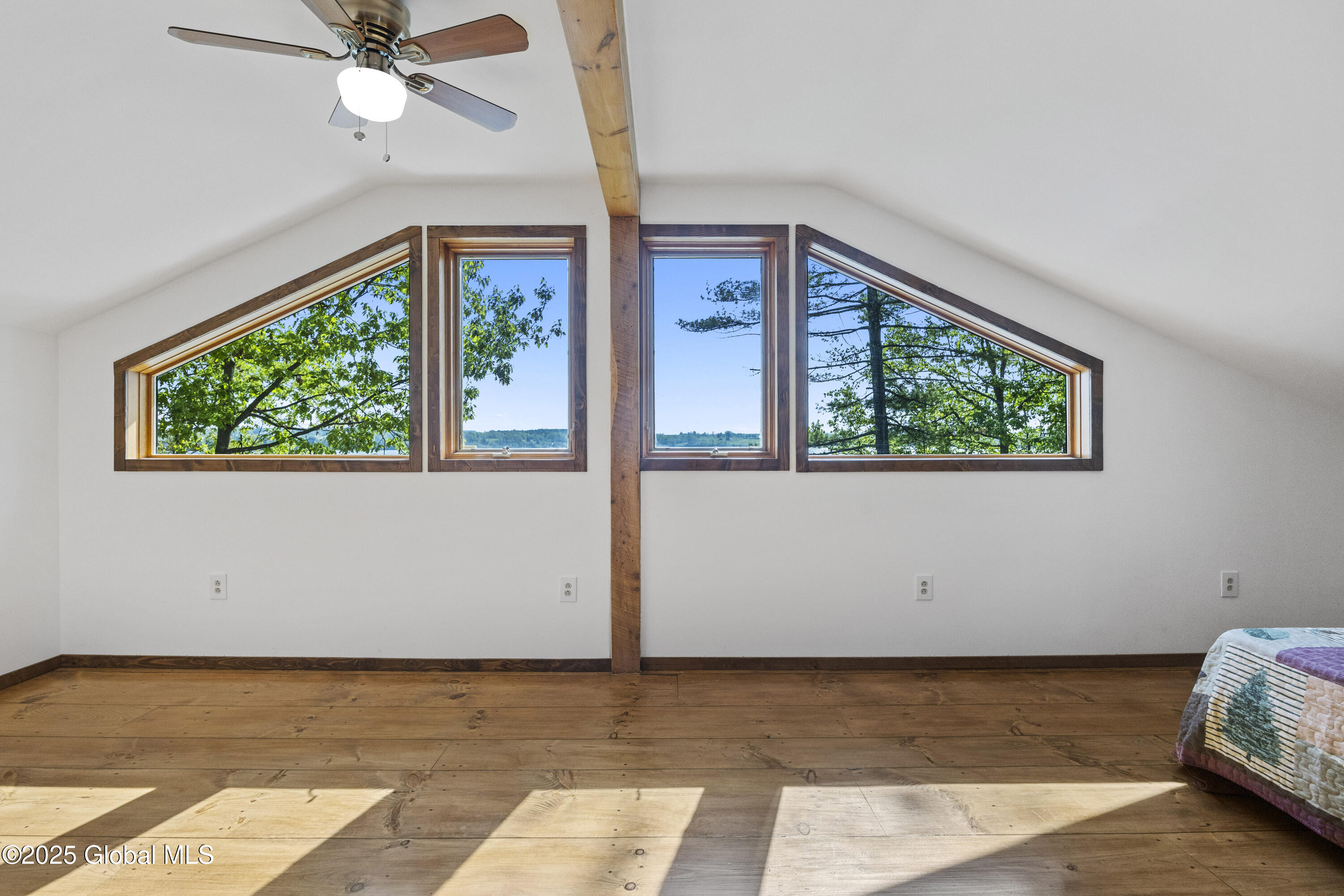 89 Captains Cove Crown Point NY 12928