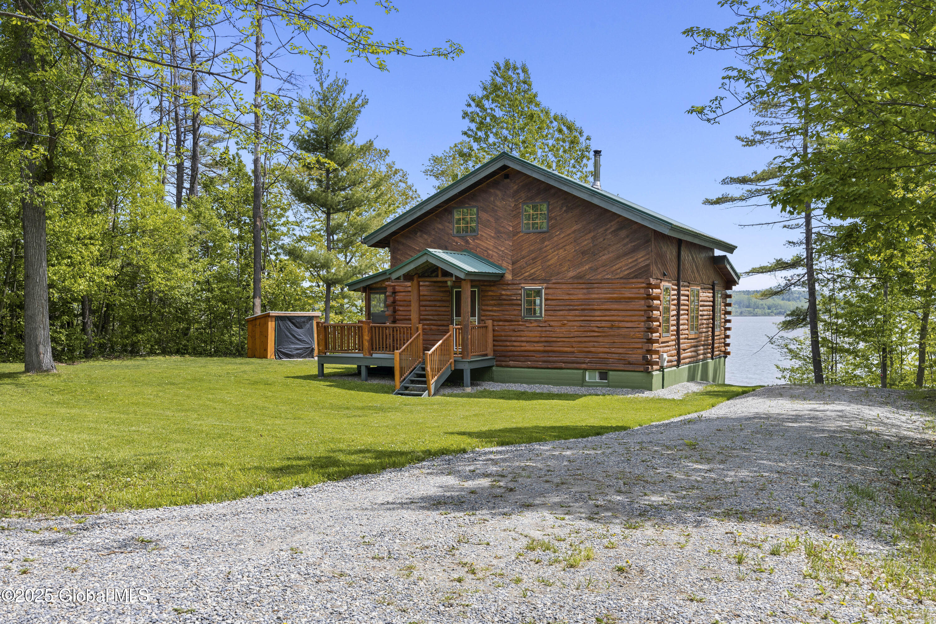 89 Captains Cove Crown Point NY 12928