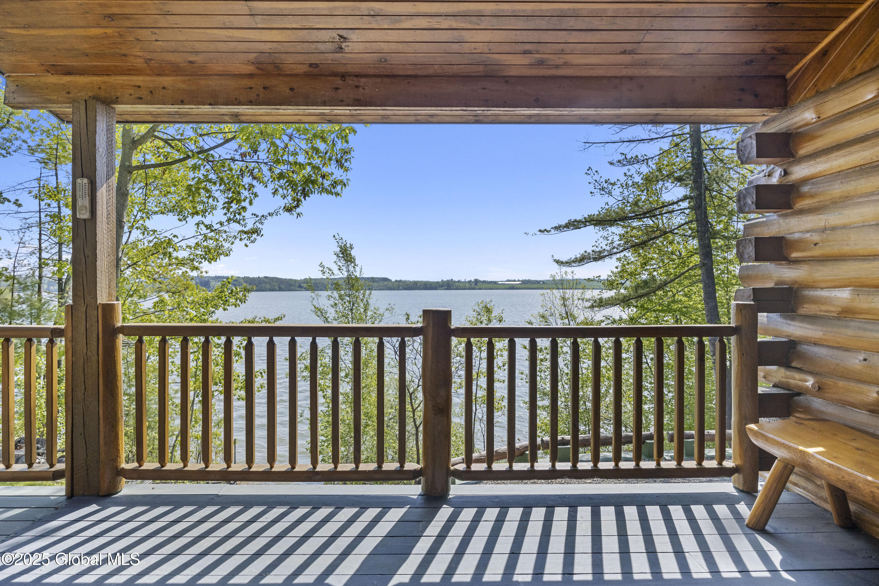 89 Captains Cove Crown Point NY 12928