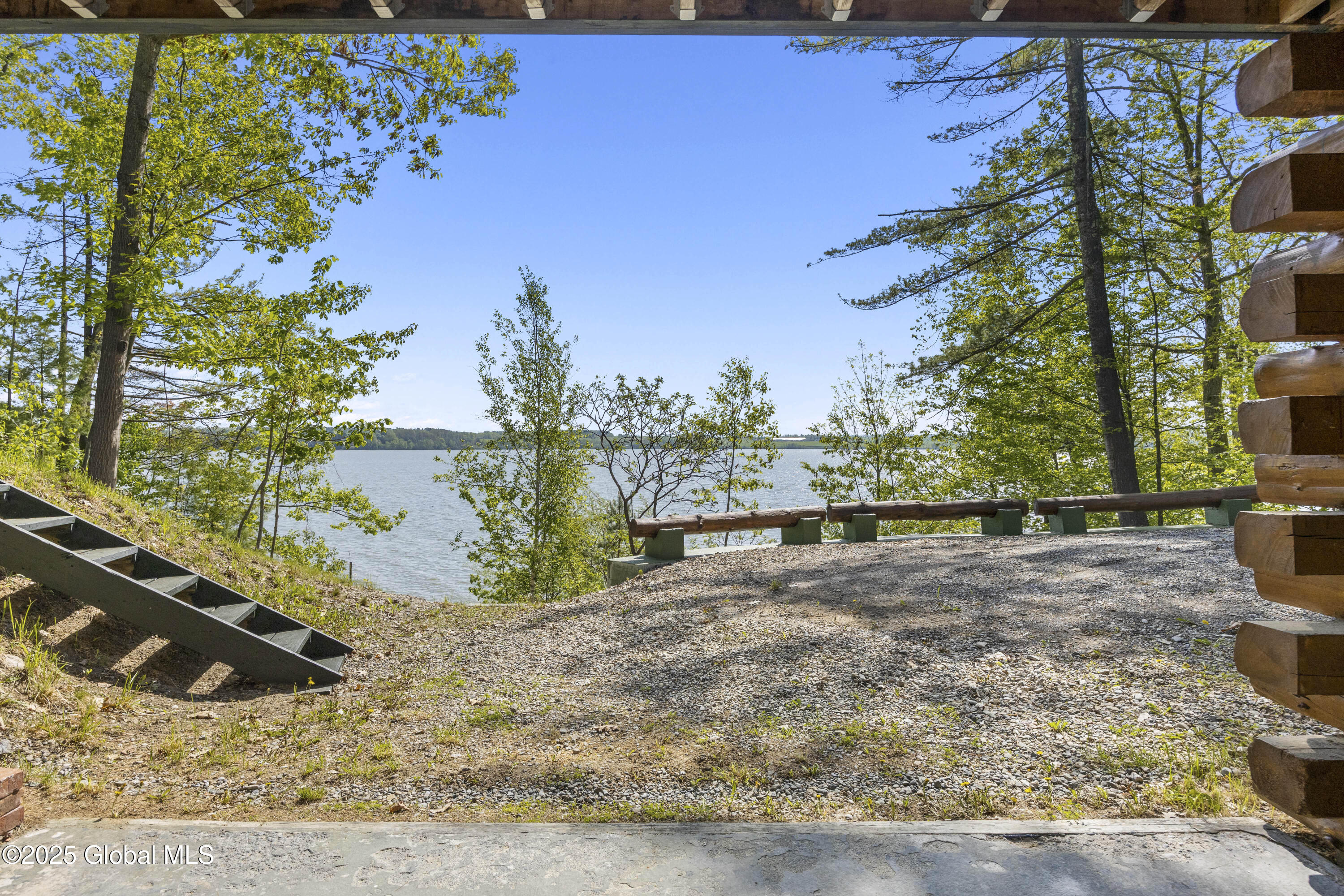 89 Captains Cove Crown Point NY 12928