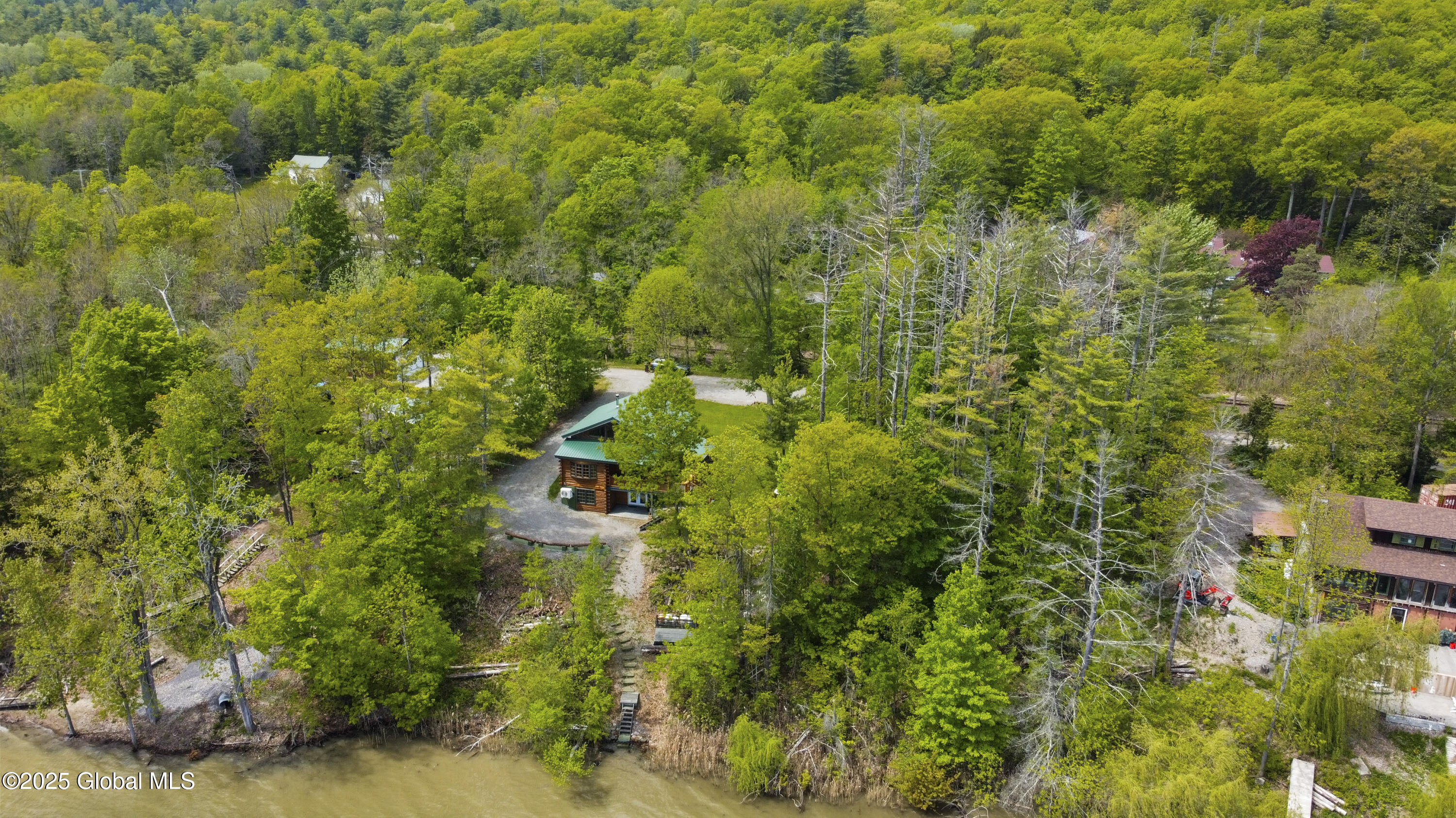 89 Captains Cove Crown Point NY 12928