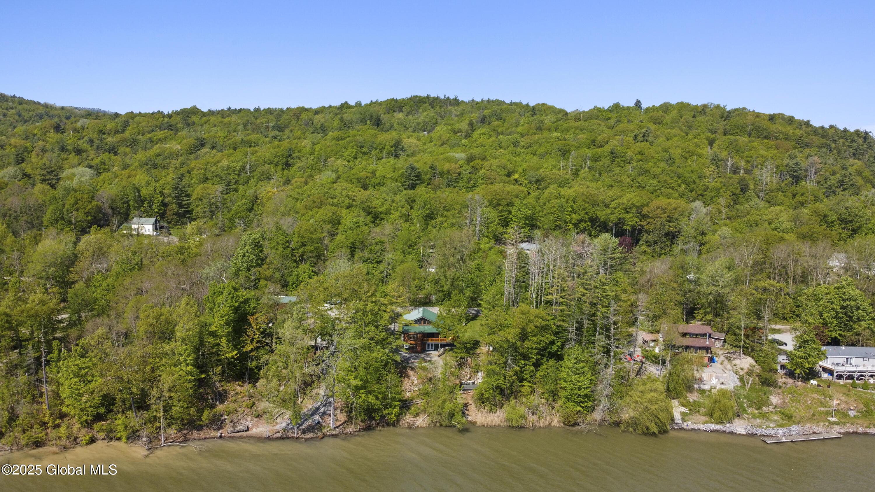 89 Captains Cove Crown Point NY 12928