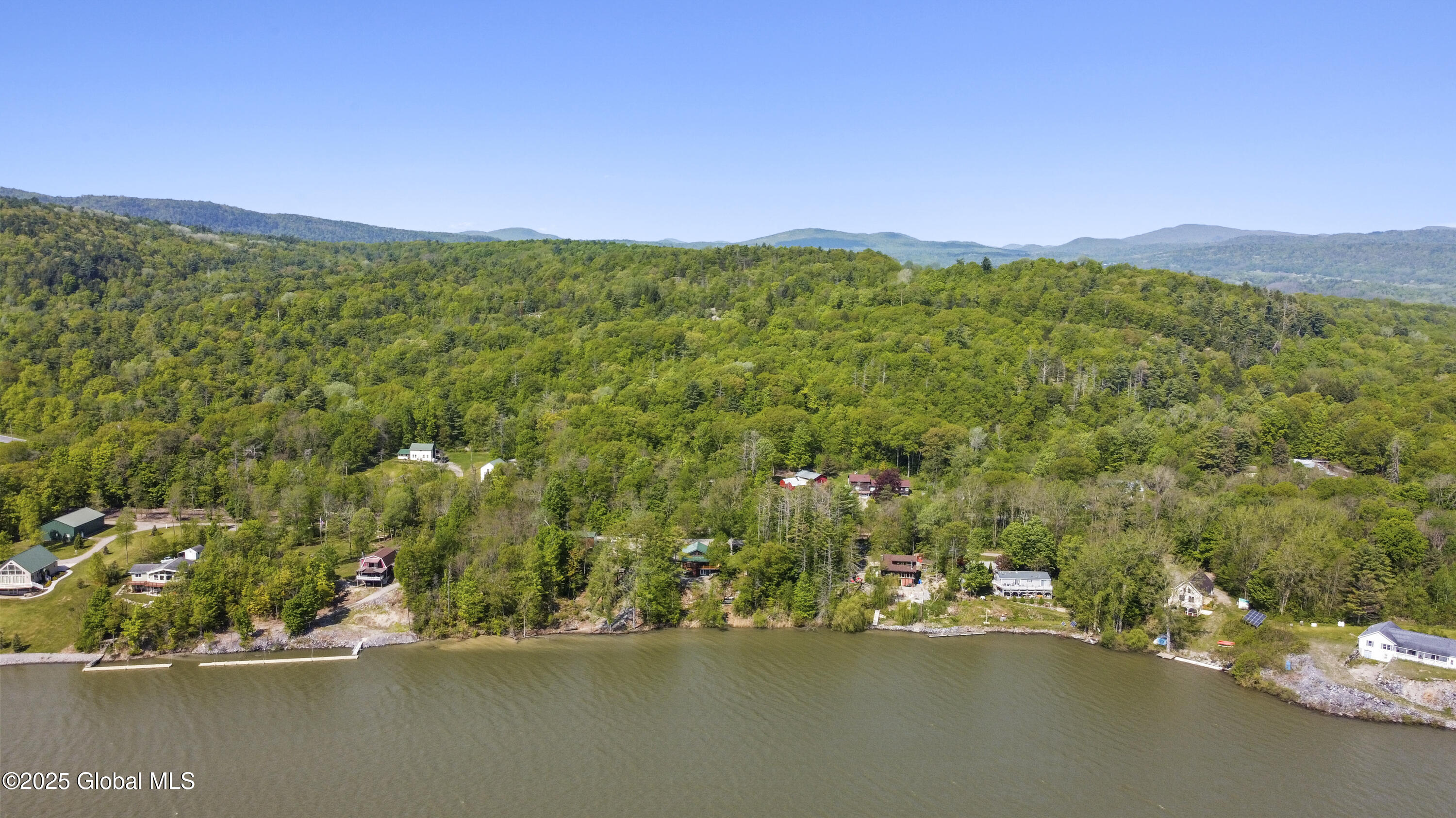 89 Captains Cove Crown Point NY 12928