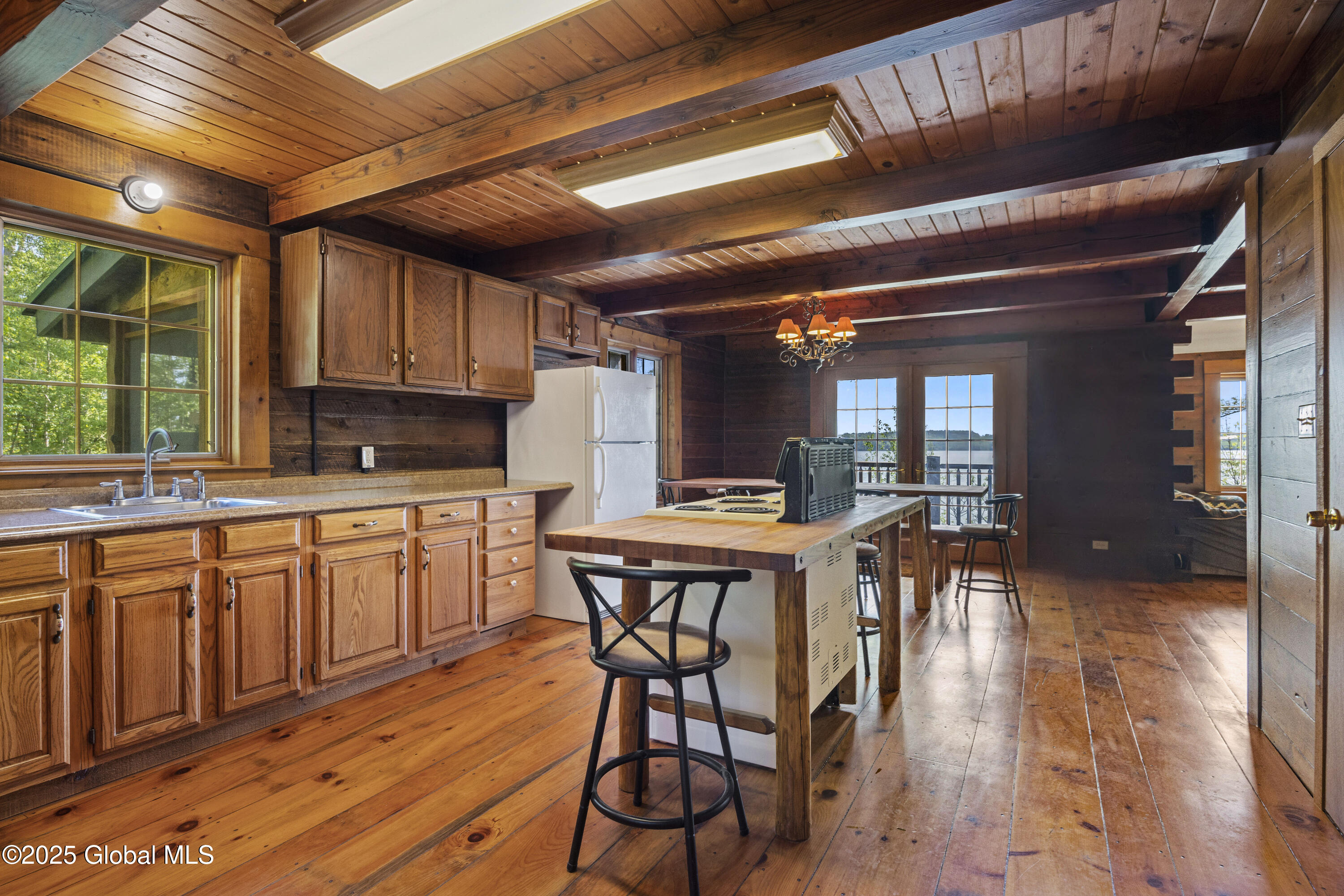 89 Captains Cove Crown Point NY 12928