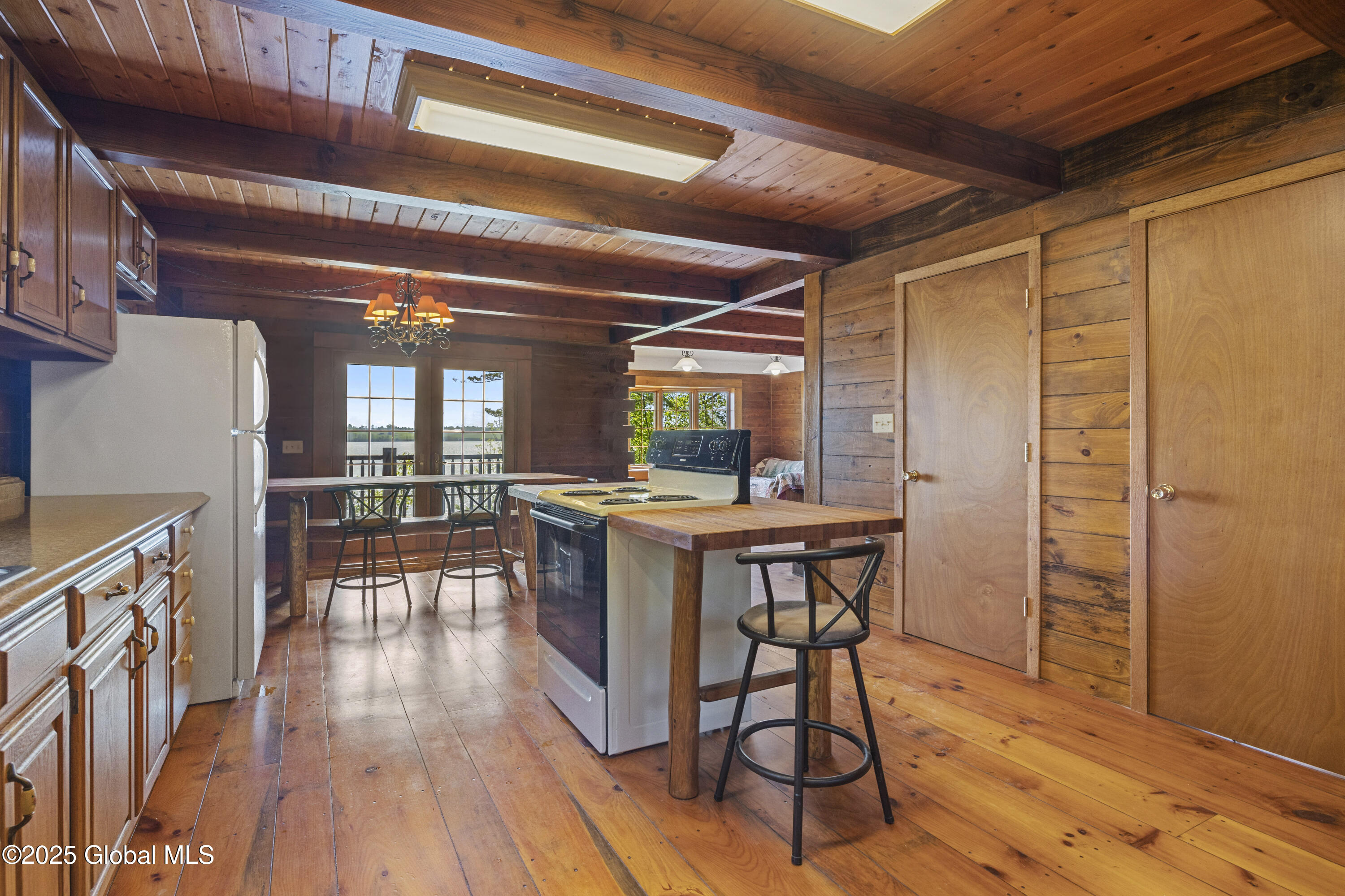 89 Captains Cove Crown Point NY 12928