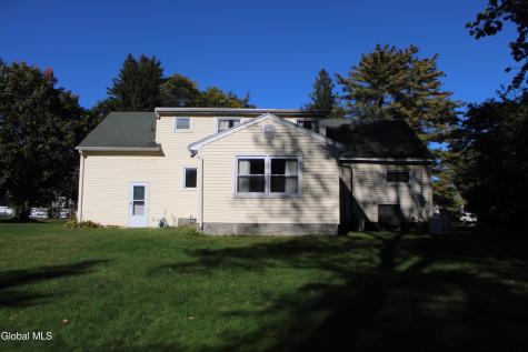 4 Country Road Albany NY 12203