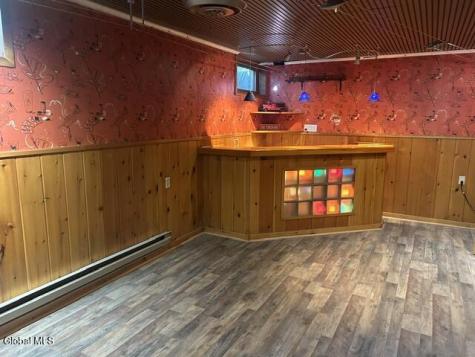 15 Chester Court Troy NY 12182