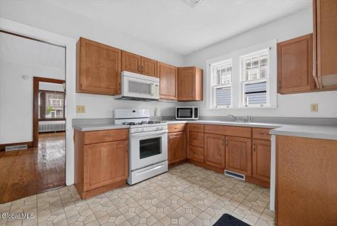 6 Van Buren Street Albany NY 12206