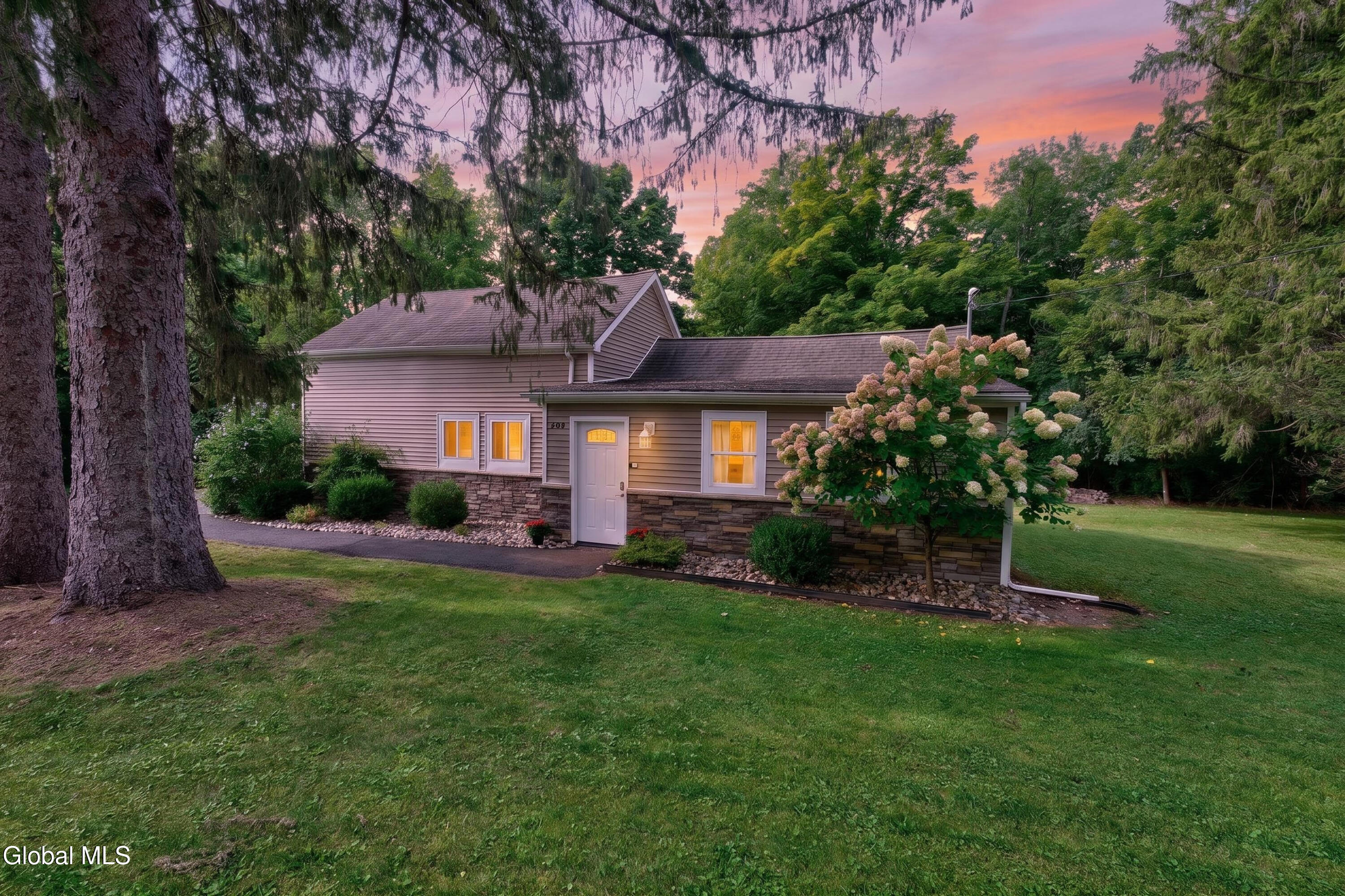600 Riverview Road Rexford NY 12148