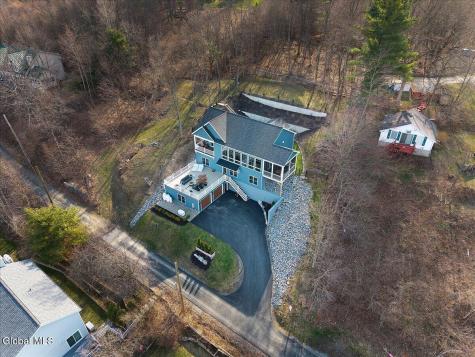 91 Rodgers Lane Saratoga Springs NY 12866