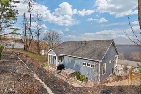 91 Rodgers Lane Saratoga Springs NY 12866