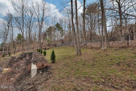 91 Rodgers Lane Saratoga Springs NY 12866