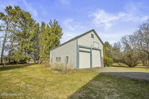 631 Latimer Hill Road Canajoharie NY 13317