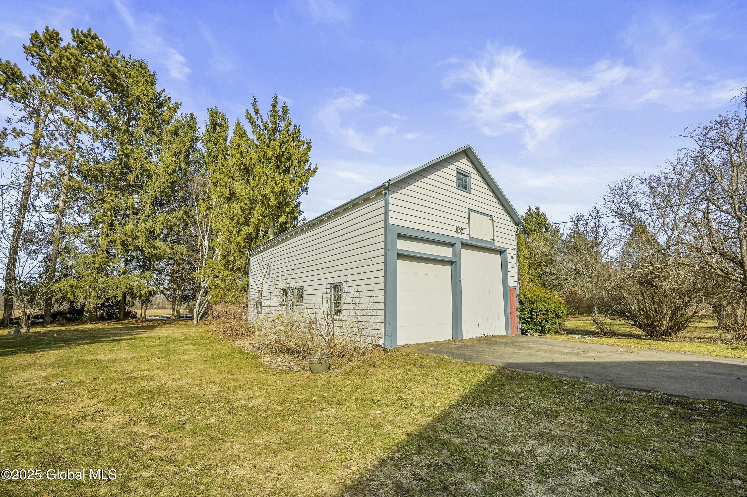 631 Latimer Hill Road Canajoharie NY 13317