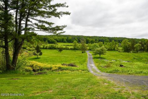 185 Stanton Road Coeymans Hollow NY 12046