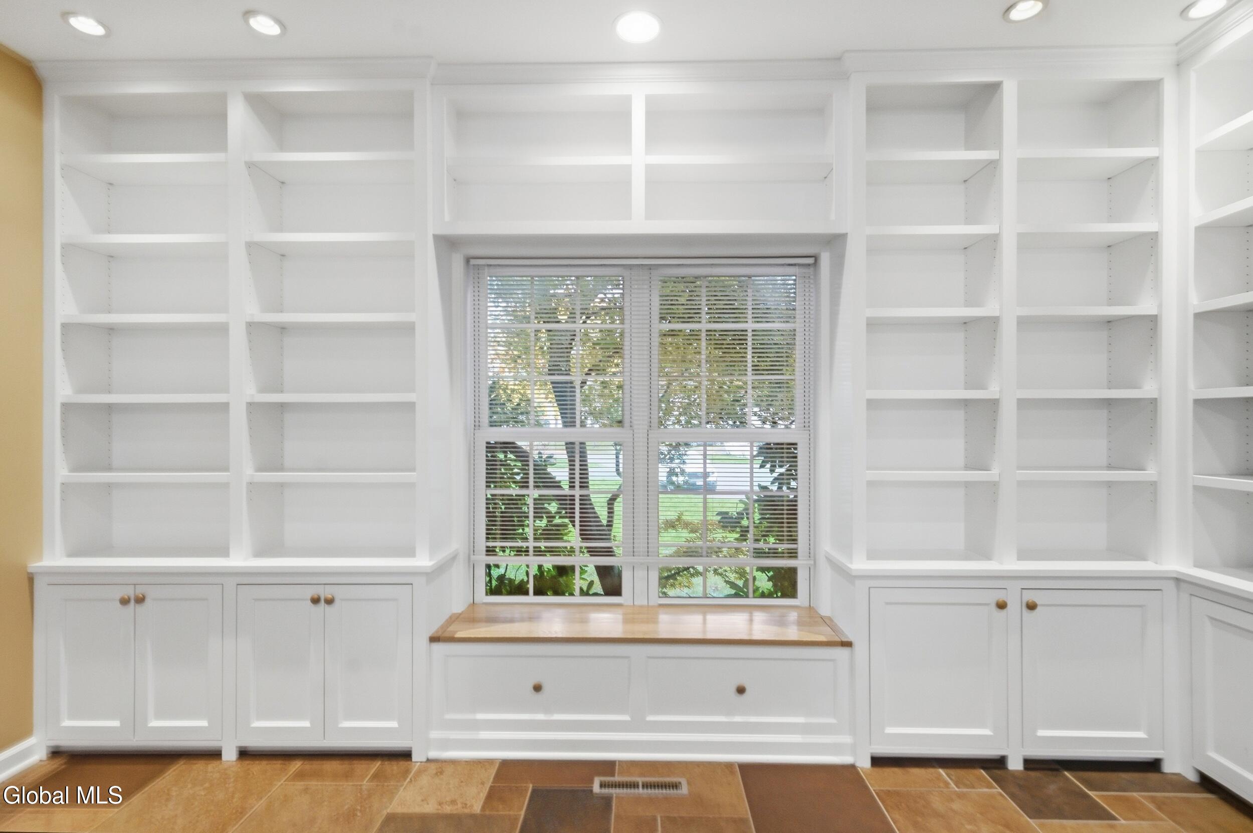 18 Werner Avenue Delmar NY 12054