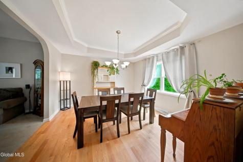 12 Bridget Circle Cohoes NY 12047