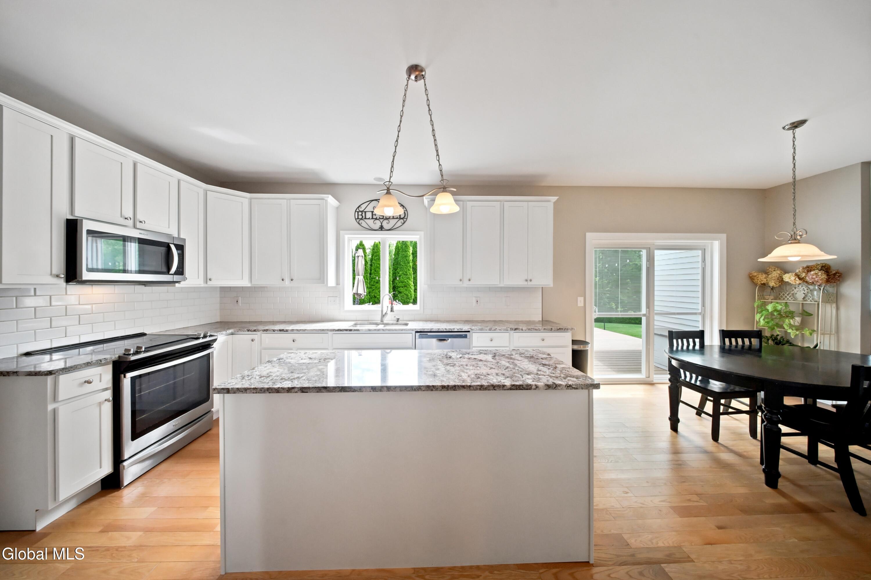 12 Bridget Circle Cohoes NY 12047