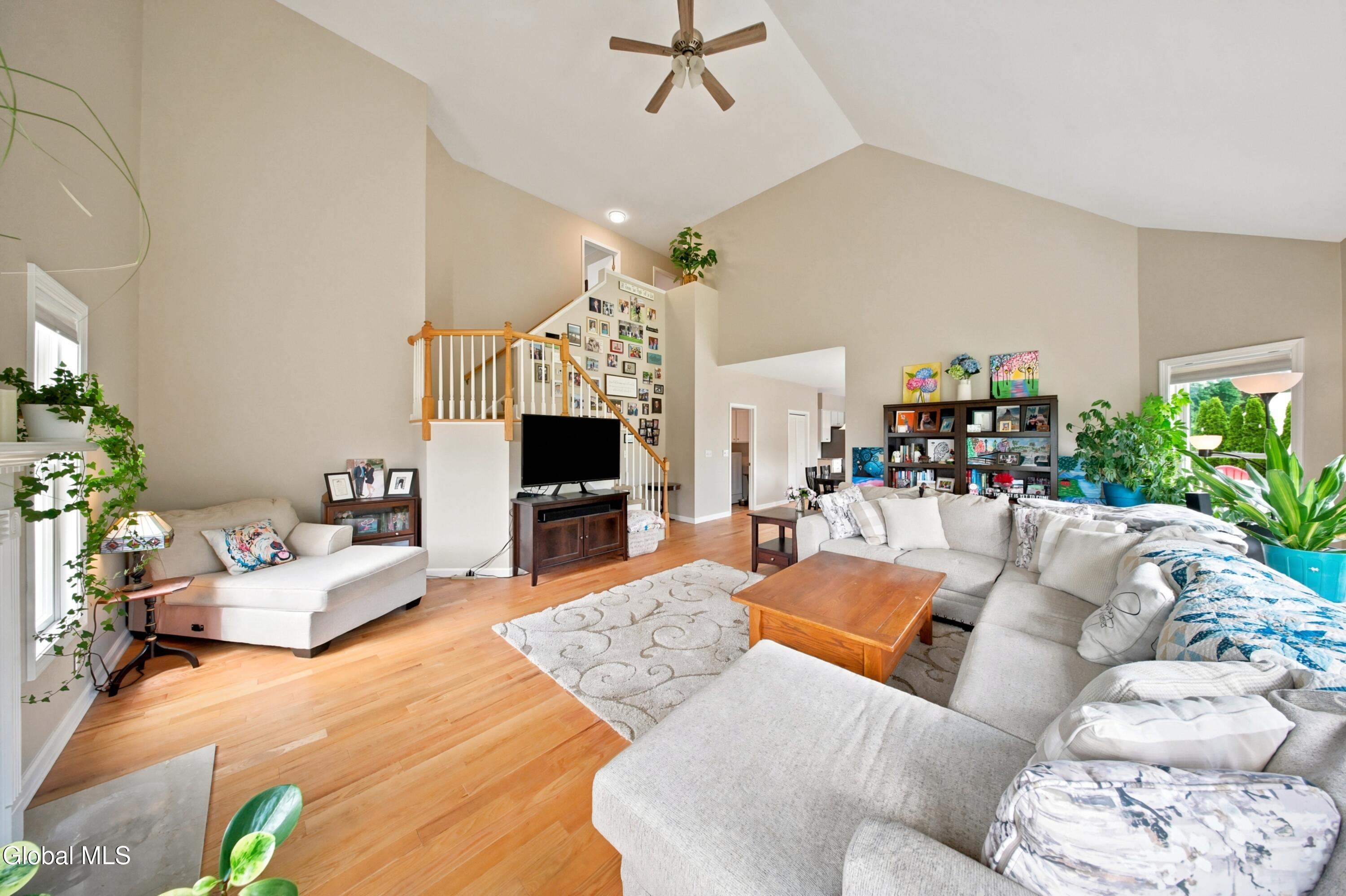 12 Bridget Circle Cohoes NY 12047