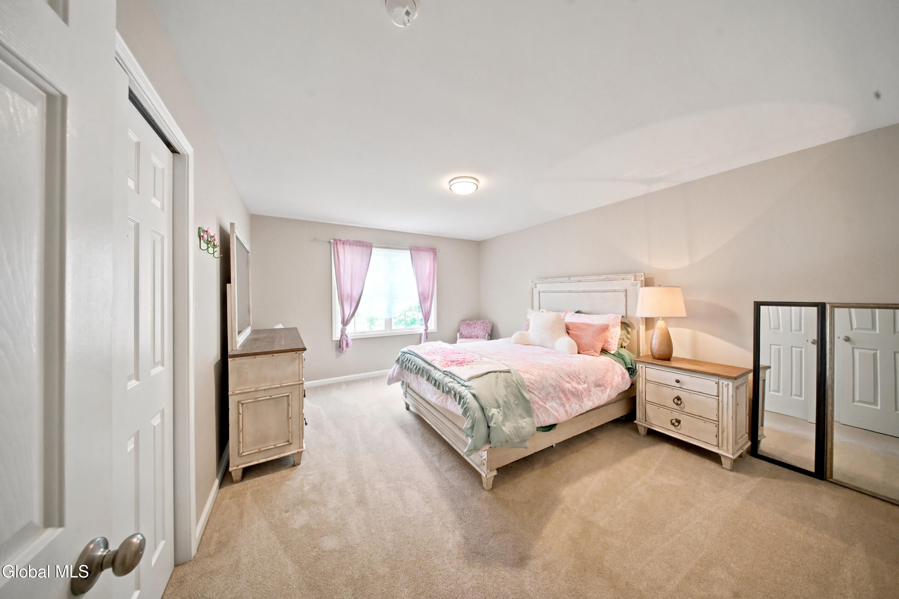 12 Bridget Circle Cohoes NY 12047