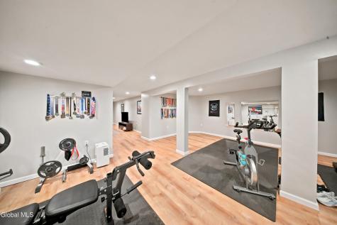 12 Bridget Circle Cohoes NY 12047